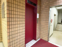 エレベーター(1基)