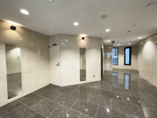 エントランスホール