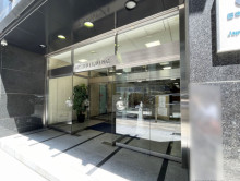 オフィスビル出入口