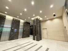 エントランスホール