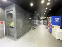 エントランスホール