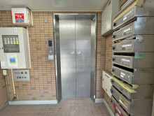 エレベーター(1基)