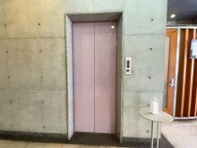 エレベーター(1基)