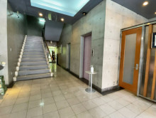 エントランスホール