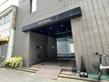 オフィスビル出入口