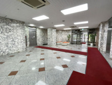 エントランスホール