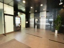 エントランスホール