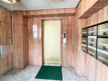 エレベーター(1基)