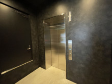 エレベーター(1基)