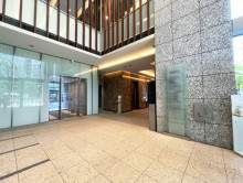 エントランスホール