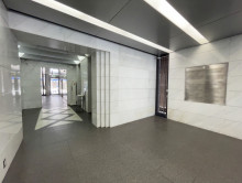 エントランスホール