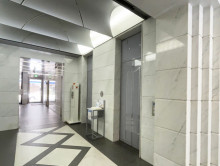 エレベーター（2基）