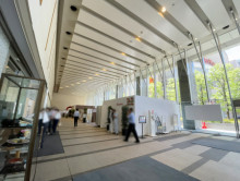 エントランスホール