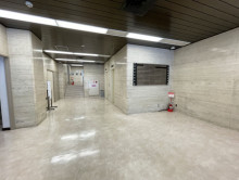 エントランスホール