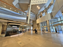 エントランスホール