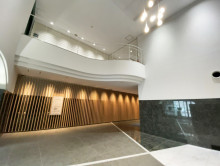 エントランスホール