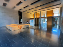 エントランスホール