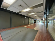 エントランスホール