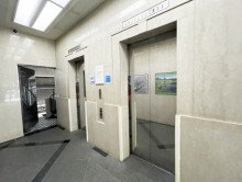 エレベーター(2基)