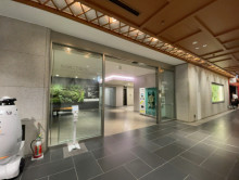 オフィス出入り口