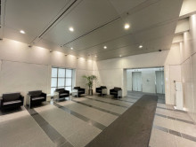 エントランスホール