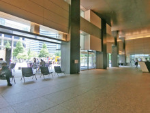 エントランスホール