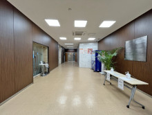 エントランスホール