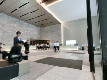 エントランスホール