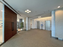 エントランスホール