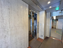 エレベーター(1基)