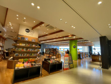 3階のファミマ!!虎ノ門ヒルズ店