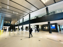 エントランスホール