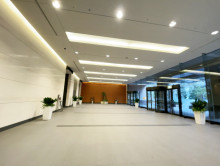 エントランスホール