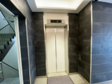 エレベーター(1基)