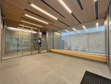 エントランスホール