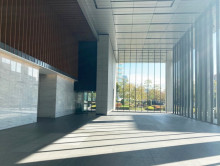 エントランスホール