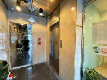 エレベーター(1基)