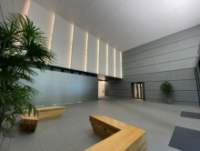 エントランスホール