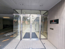 オフィスビル出入口