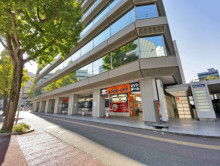 1階テナントの様子