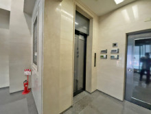 エレベーター(1基)