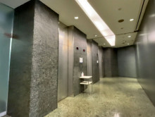 エレベーター(3基)