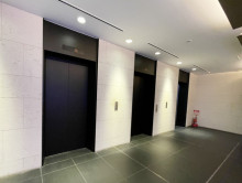 エレベーター(3基)