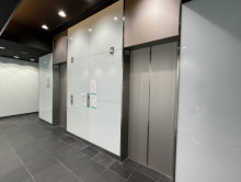 エレベーター(2基)