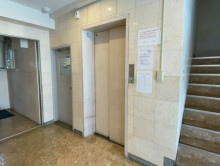 エレベーター(1基)