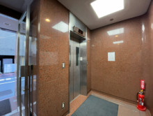 エレベーター(1基)