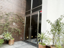 オフィスビル出入口