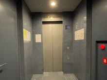 エレベーター（1基）