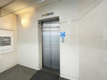 エレベーター(1基)