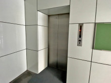 エレベーター(1基)